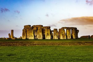 découvrez l'attraction mystérieuse qui vous captivera et éveillera votre curiosité à chaque instant.